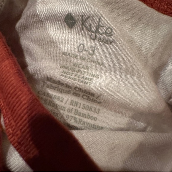 Kyte chicken romper nwt print placement varies - Picture 5 of 6